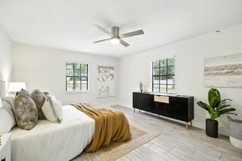 Casa en venta en Tampa, Florida, 4 dormitorios, 246.01 m2 № 1858435 - foto 25