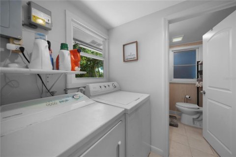 Casa en alquiler en Englewood, Florida, 3 dormitorios, 157.38 m2 № 1843587 - foto 22