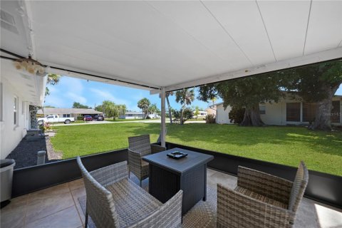 Casa en alquiler en Englewood, Florida, 3 dormitorios, 157.38 m2 № 1843587 - foto 25