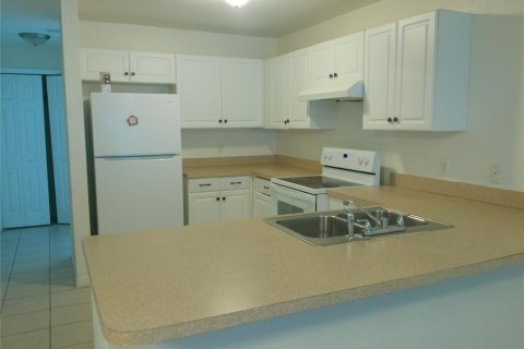 Appartement à louer à Lakeland, Floride: 2 chambres, 90.39 m2 № 2419910 - photo 3