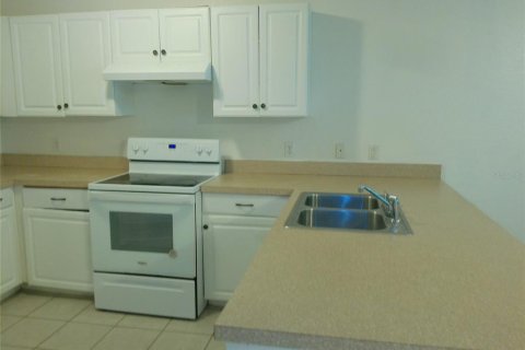 Appartement à louer à Lakeland, Floride: 2 chambres, 90.39 m2 № 2419910 - photo 4