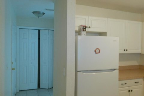 Appartement à louer à Lakeland, Floride: 2 chambres, 90.39 m2 № 2419910 - photo 6