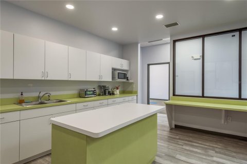 Propiedad comercial en alquiler en Lakeland, Florida, 1125.98 m2 № 1297680 - foto 27