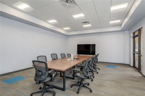 Propiedad comercial en alquiler en Lakeland, Florida, 1125.98 m2 № 1297680 - foto 7