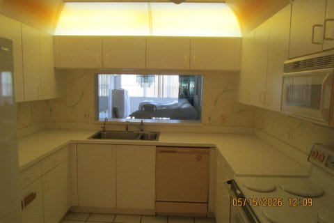 Condominio en Sunrise, Florida, 2 dormitorios № 2250672