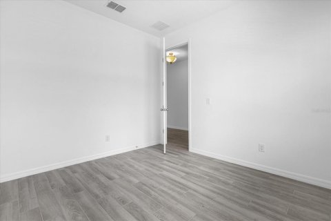 Villa ou maison à louer à Davenport, Floride: 5 chambres, 253.81 m2 № 2096590 - photo 28
