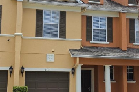 Townhouse in Kissimmee, Florida 3 bedrooms, 156.63 sq.m. № 2376661