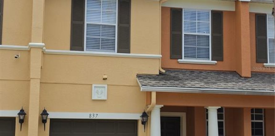 Townhouse in Kissimmee, Florida 3 bedrooms, 156.63 sq.m. № 2376661