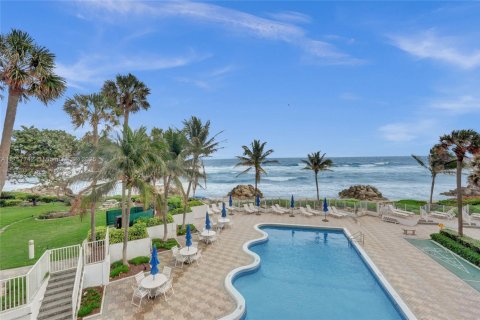 Condominio en venta en Deerfield Beach, Florida, 1 dormitorio, 83.61 m2 № 1863455 - foto 21