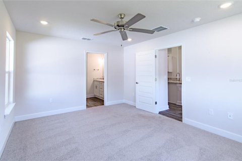 House in Palm Coast, Florida 4 bedrooms, 163.51 sq.m. № 2208174 - photo 15