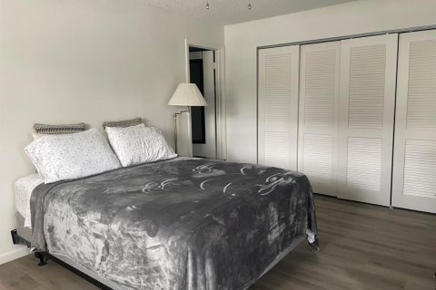 Condo in Delray Beach, Florida, 1 bedroom  № 2181921 - photo 12
