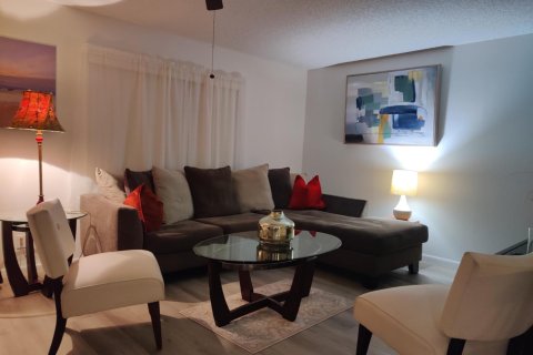 Condo in Delray Beach, Florida, 1 bedroom  № 2181921