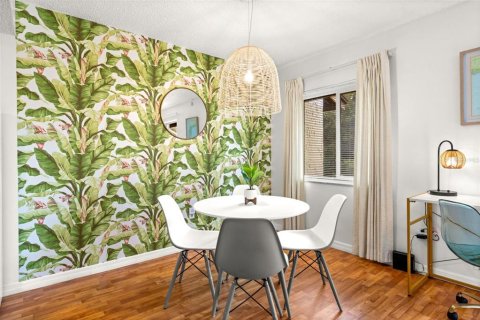 Condo in Clearwater, Florida, 1 bedroom  № 1654218 - photo 9
