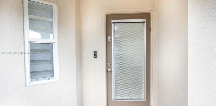 Condo à Coconut Creek, Floride, 2 chambres № 1945779