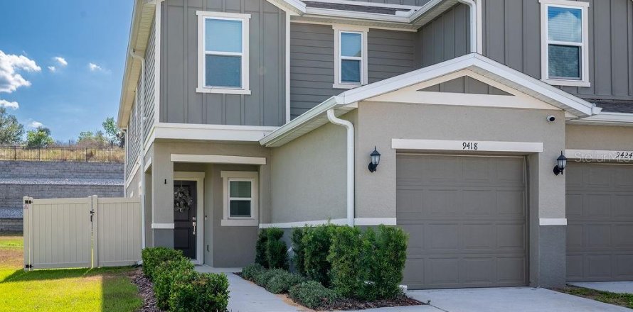 Touwnhouse à Davenport, Floride 3 chambres, 156.73 m2 № 2214189