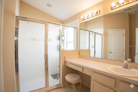 Купить виллу или дом в Клермон, Флорида 7 комнат, 155.43м2, № 2112447 - фото 13