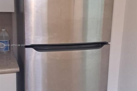 Снять в аренду кондоминиум в Санрайз, Флорида 2 спальни, 87.7м2, № 2001465 - фото 26