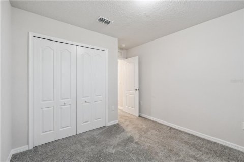 House in Kissimmee, Florida 3 bedrooms, 174.47 sq.m. № 2231989 - photo 12