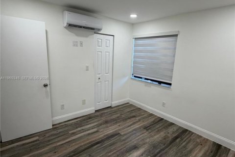 Appartement à louer à Miami, Floride: 1 chambre, 31.59 m2 № 2024760 - photo 7