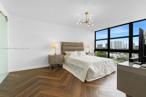 Copropriété à vendre à Hallandale Beach, Floride: 2 chambres, 132.85 m2 № 1955688 - photo 9