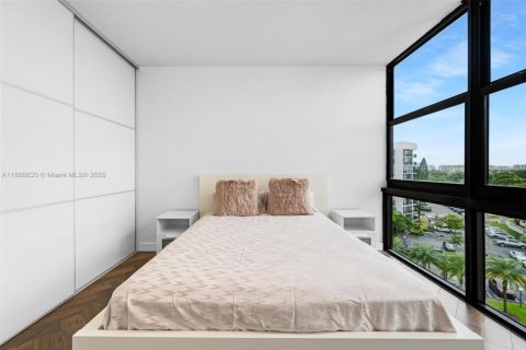 Copropriété à vendre à Hallandale Beach, Floride: 2 chambres, 132.85 m2 № 1955688 - photo 19