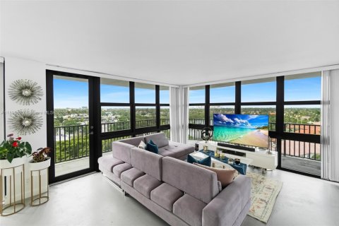 Copropriété à vendre à Hallandale Beach, Floride: 2 chambres, 132.85 m2 № 1955688 - photo 8