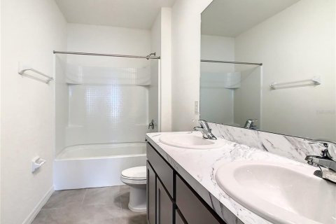 Villa ou maison à louer à Wimauma, Floride: 5 chambres, 234.3 m2 № 2432637 - photo 30