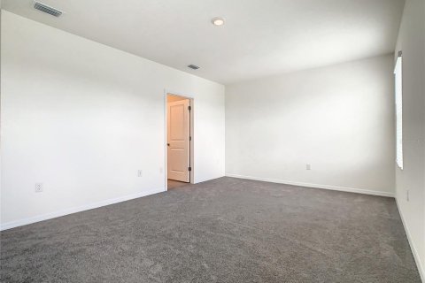 Villa ou maison à louer à Wimauma, Floride: 5 chambres, 234.3 m2 № 2432637 - photo 19