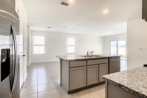 Villa ou maison à louer à Wimauma, Floride: 5 chambres, 234.3 m2 № 2432637 - photo 10