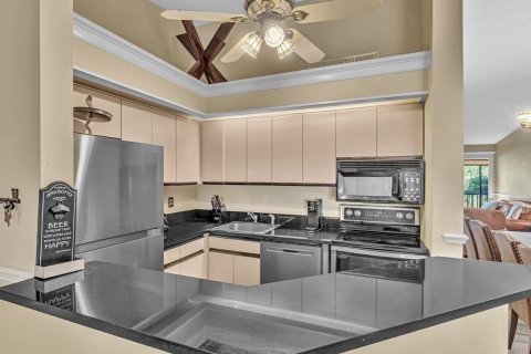 Condo in Palm Beach Gardens, Florida, 2 bedrooms  № 2146914 - photo 4