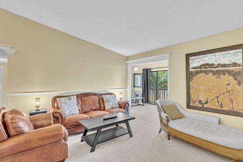 Condo in Palm Beach Gardens, Florida, 2 bedrooms  № 2146914 - photo 5