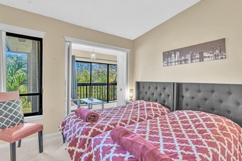 Condo in Palm Beach Gardens, Florida, 2 bedrooms  № 2146914 - photo 20