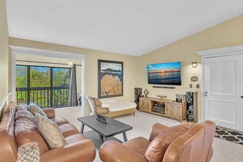 Condo in Palm Beach Gardens, Florida, 2 bedrooms  № 2146914 - photo 6