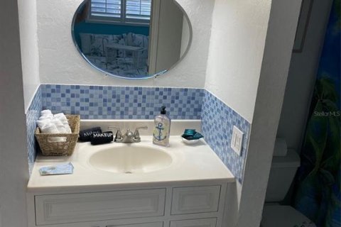 Condo in Clearwater, Florida, 1 bedroom  № 1788987 - photo 16