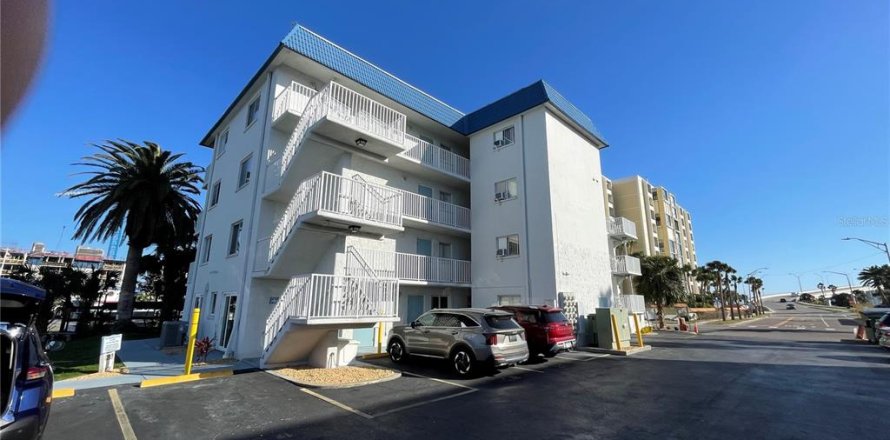 Condo in Clearwater, Florida, 1 bedroom № 1788987