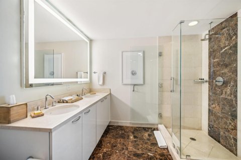 Condominio en venta en Fort Lauderdale, Florida, 1 dormitorio, 80.64 m2 № 2254613 - foto 7