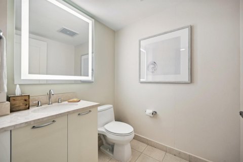 Condominio en venta en Fort Lauderdale, Florida, 1 dormitorio, 80.64 m2 № 2254613 - foto 20