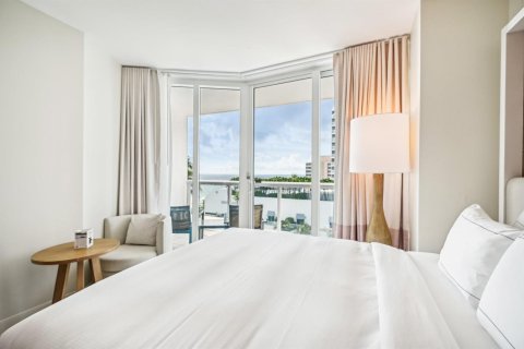 Condominio en venta en Fort Lauderdale, Florida, 1 dormitorio, 80.64 m2 № 2254613 - foto 18