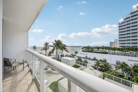 Condominio en venta en Fort Lauderdale, Florida, 1 dormitorio, 80.64 m2 № 2254613 - foto 21