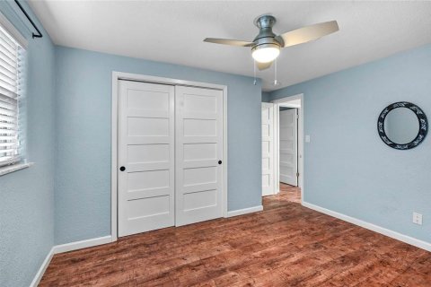 Villa ou maison à vendre à New Smyrna Beach, Floride: 2 chambres, 75.81 m2 № 2390862 - photo 15