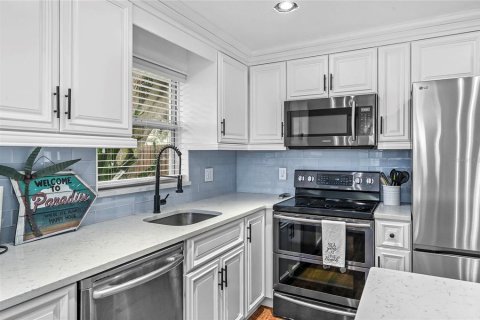 Villa ou maison à vendre à New Smyrna Beach, Floride: 2 chambres, 75.81 m2 № 2390862 - photo 9