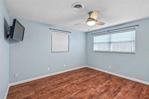 Villa ou maison à vendre à New Smyrna Beach, Floride: 2 chambres, 75.81 m2 № 2390862 - photo 14