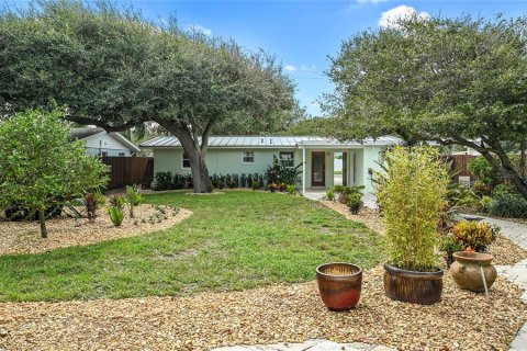 Villa ou maison à vendre à New Smyrna Beach, Floride: 2 chambres, 75.81 m2 № 2390862 - photo 16