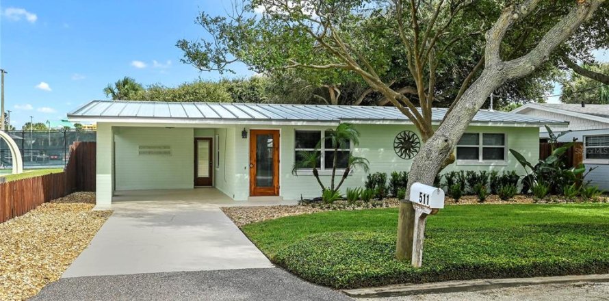 Villa ou maison à New Smyrna Beach, Floride 2 chambres, 75.81 m2 № 2390862