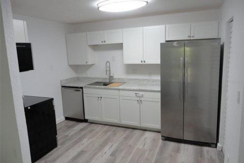 Studio in the Condo in Gainesville, Florida  № 2206602 - photo 2
