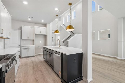 Casa en venta en Bradenton, Florida, 4 dormitorios, 225.38 m2 № 2151163 - foto 7