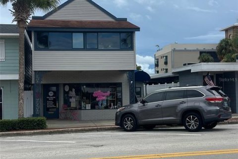 Immobilier commercial à vendre à Tavares, Floride: 154.4 m2 № 1918651 - photo 2