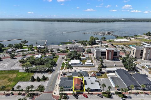 Immobilier commercial à vendre à Tavares, Floride: 154.4 m2 № 1918651 - photo 9