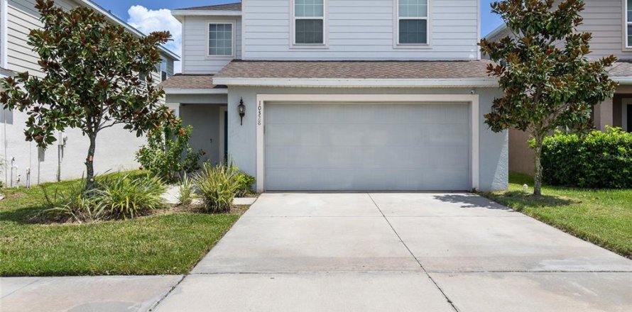 Casa en Land O' Lakes, Florida 4 dormitorios, 224.54 m2 № 1919874