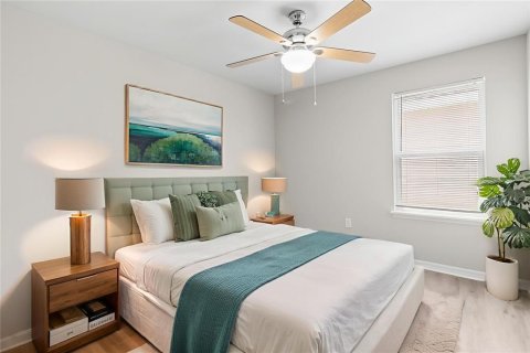 Casa en venta en Land O' Lakes, Florida, 4 dormitorios, 224.54 m2 № 1919874 - foto 17